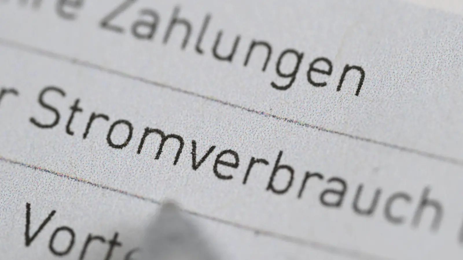 Bei wem kommt die geplante Strompreis-Entlastung an? (Symbolbild) (Foto: Bernd Weißbrod/dpa)