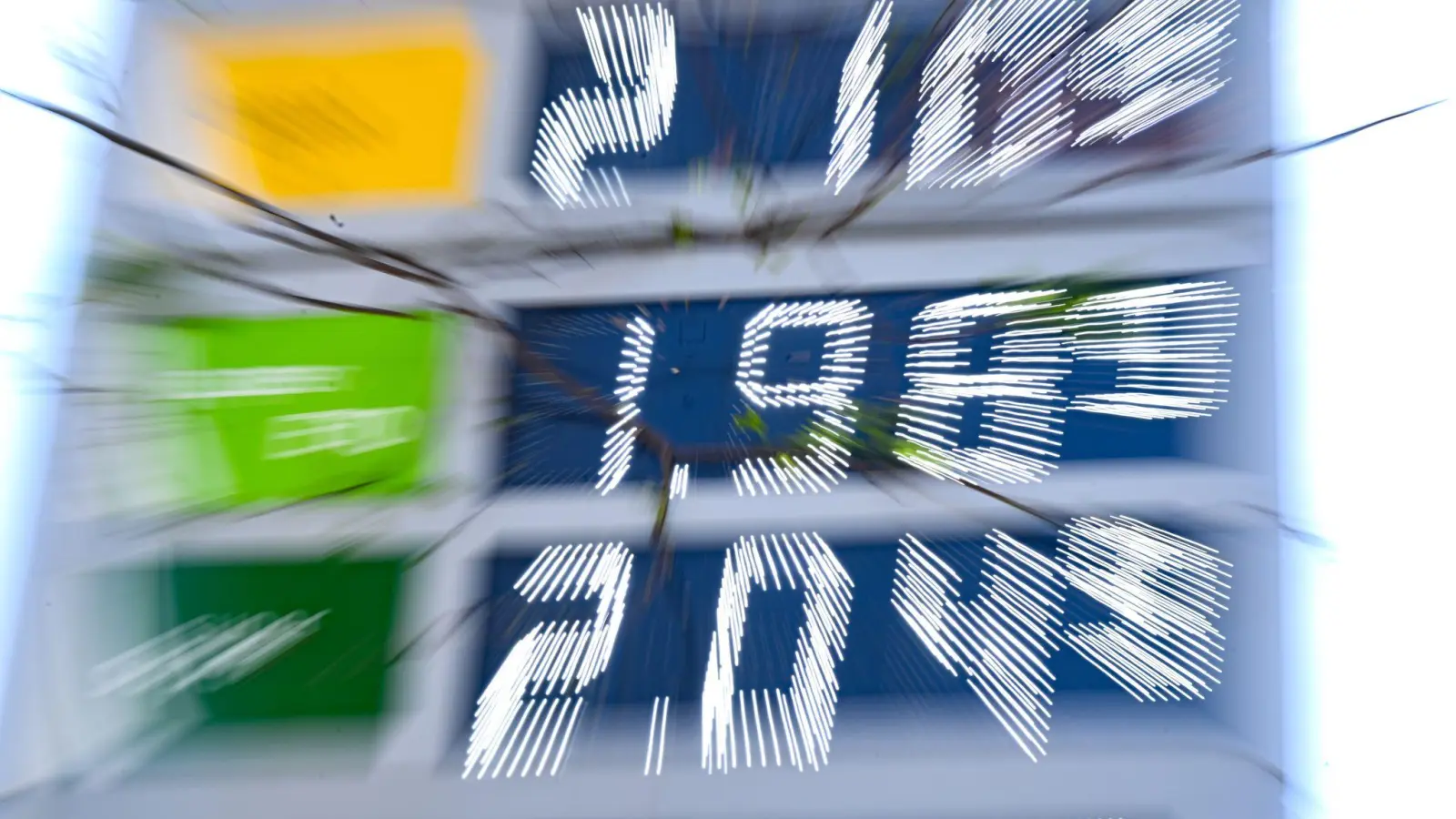 Umfrage: Viele lassen Auto wegen hoher Spritpreise stehen. (Symbolbild) (Foto: Bernd Weißbrod/dpa)