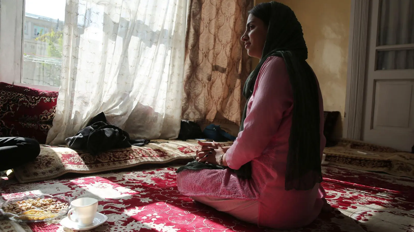 Nur wenige Frauen sind als Touristenführerinnen im Einsatz. (Foto: Sami Jan/dpa)