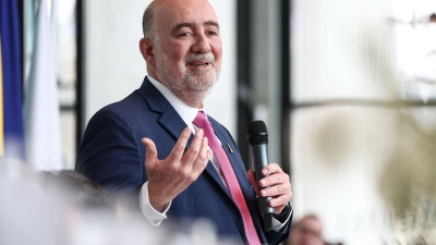 Der israelische Botschaft reagiert auf das „Drecksarbeit”-Zitat des Kanzlers (Foto: Hannes P Albert/dpa)