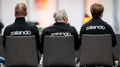 Online-Händler Zalando: konkrete Anhaltspunkte für Verstöße gegen Rechnungslegungsvorschriften. (Archivbild) (Foto: Jacob Schröter/dpa)