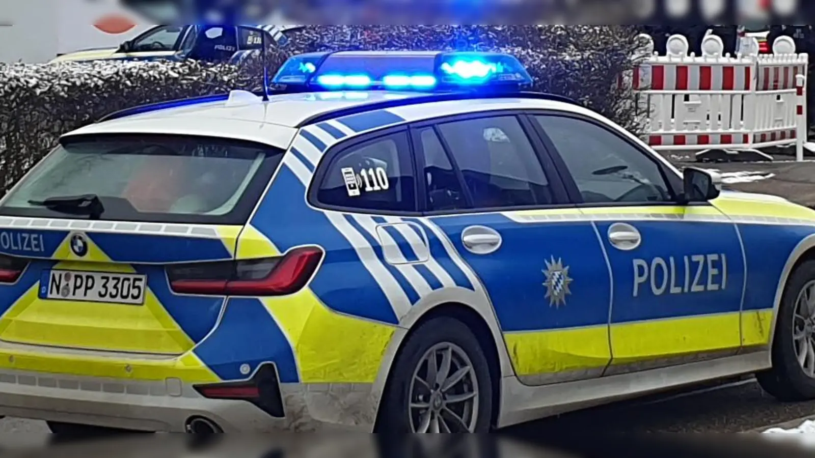 Zu einer ungewöhnlichen „Geisterfahrt” wurde die Polizei in Dinkelsbühl gerufen: Ein Post-Auto war davongerollt. (Symbolbild: Wolfgang Grebenhof)