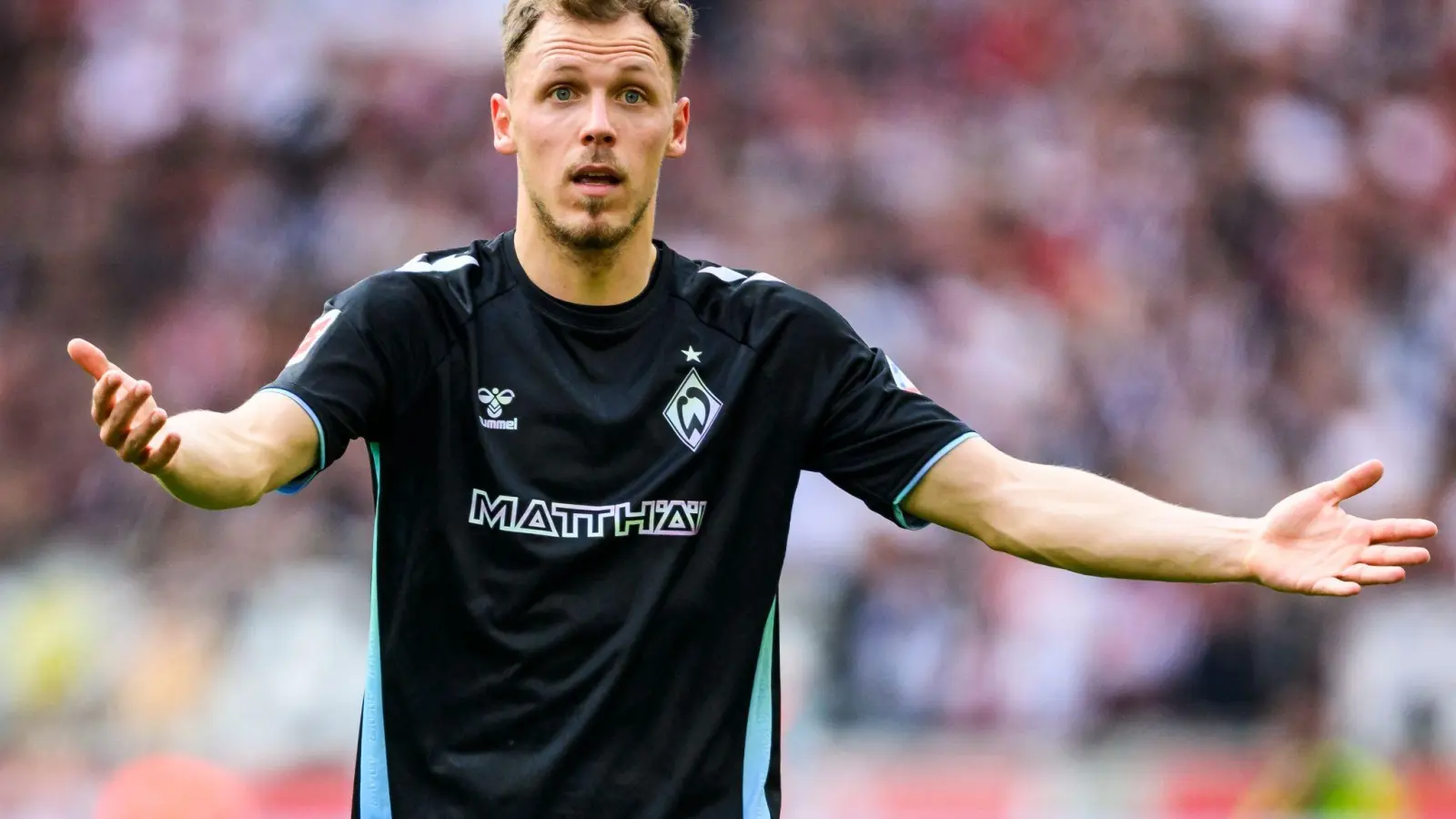 Werder-Profi Senne Lynen fordert Zugänge. (Archivbild) (Foto: Tom Weller/dpa)