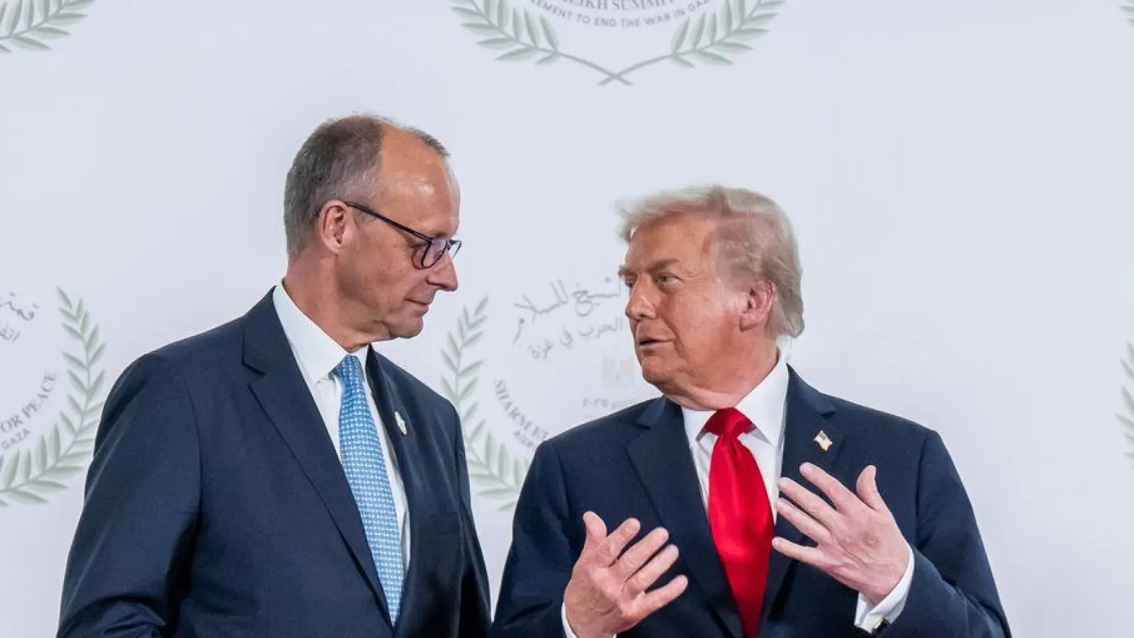 Nach Trumps Wende bei seiner Zolldrohung wird in Davos nun Merz' Rede erwartet. (Archivbild) (Foto: Michael Kappeler/dpa)