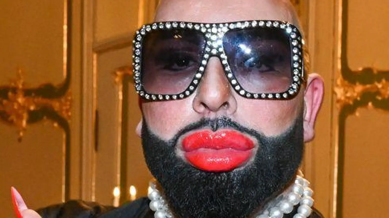 Harald Glööckler feiert Ende Mai seinen 60. Geburtstag. (Archivbild) (Foto: Jens Kalaene/dpa)