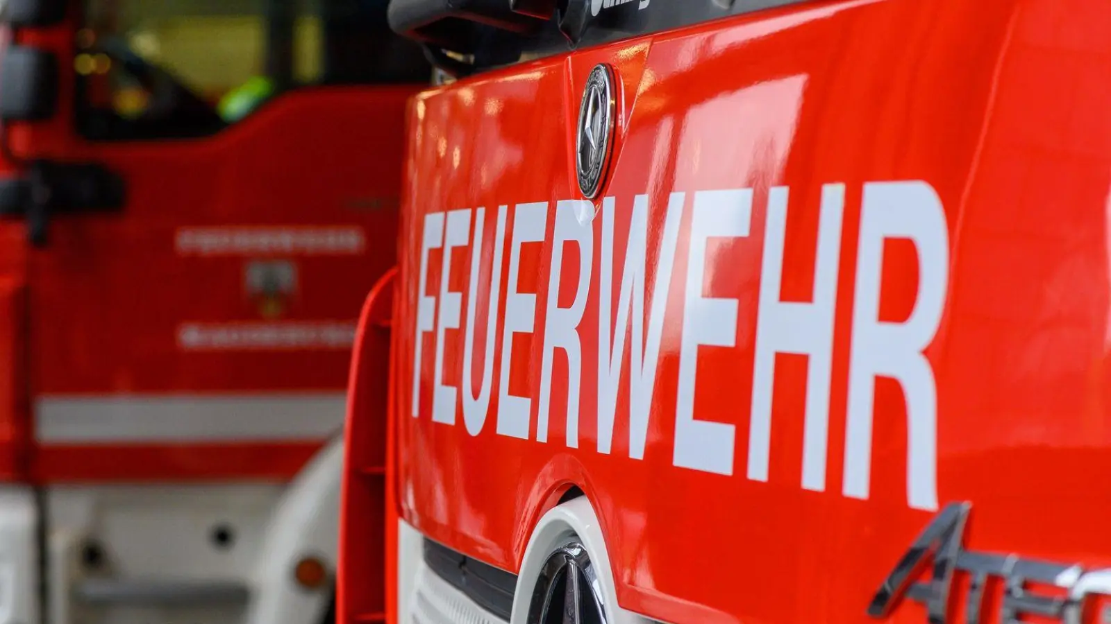Die Berufsfeuerwehr und 17 freiwillige Feuerwehren waren im Einsatz gegen die Wassermassen. (Symbolbild) (Foto: Klaus-Dietmar Gabbert/dpa)