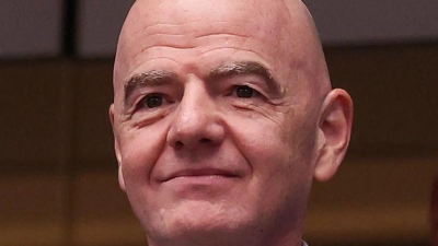 Der FIFA-Präsident bleibt in der Kritik. (Archivbild) (Foto: Sam Hodde/AP/dpa)