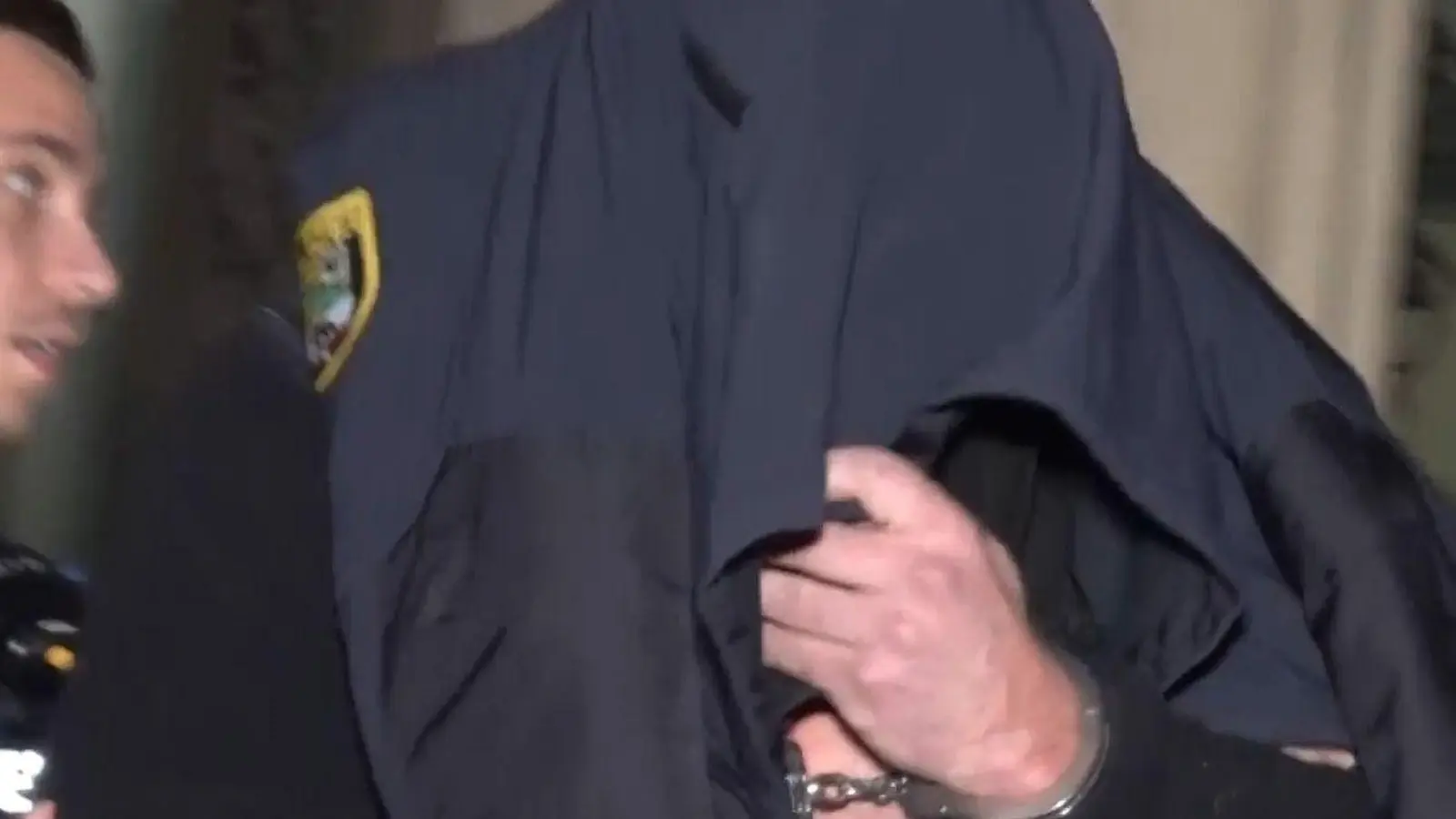 Der Verdächtige wurde am Mittwochabend einem Haftrichter vorgeführt. (Foto: Thomas Schulz/TNN/dpa/dpa)