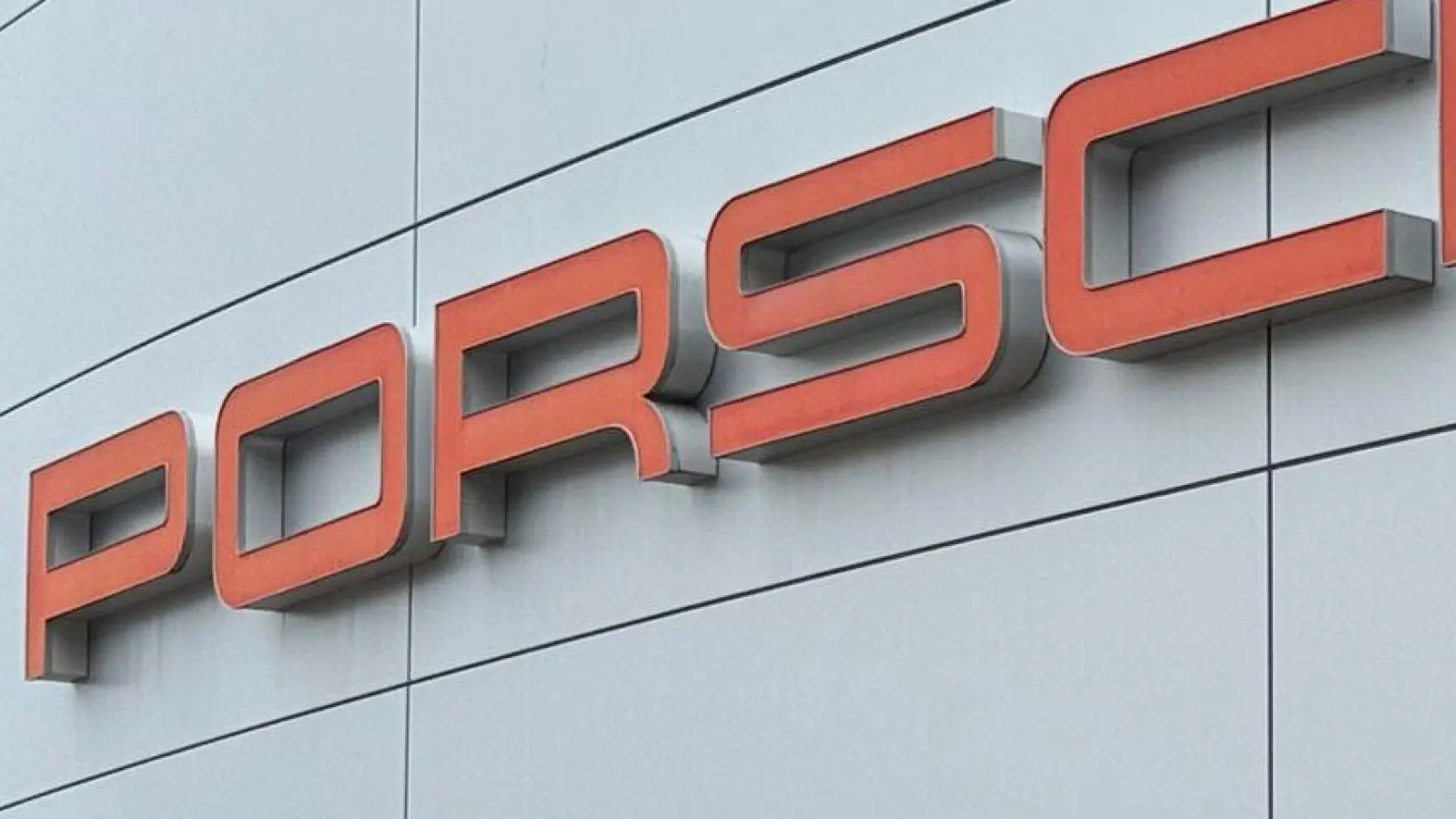 Die USA sind ein wichtiger Markt für den Autobauer - produzieren will er dort aber nicht. (Archivbild) (Foto: Thomas Müller/dpa)