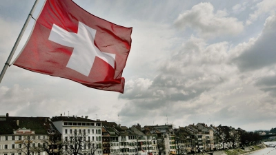 In der Schweiz nimmt die Präsenz deutscher Staatsbürger zu. (Foto: Oliver Berg/dpa)