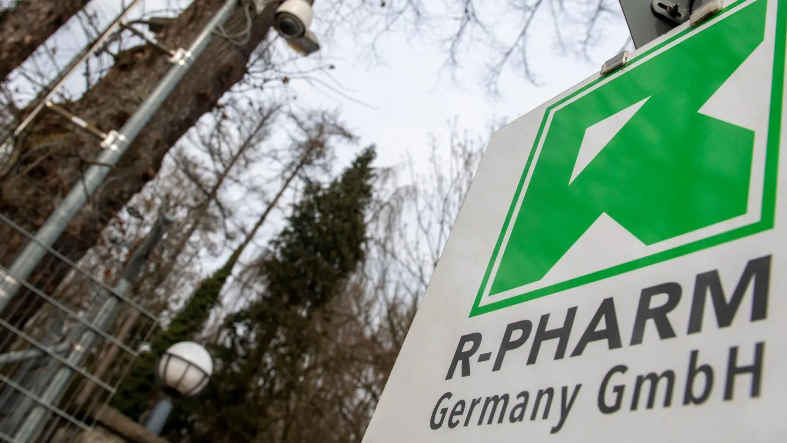 Der Unternehmenssitz von R-Pharm Deutschland in Illertissen. (Archiv) (Foto: Stefan Puchner//dpa)