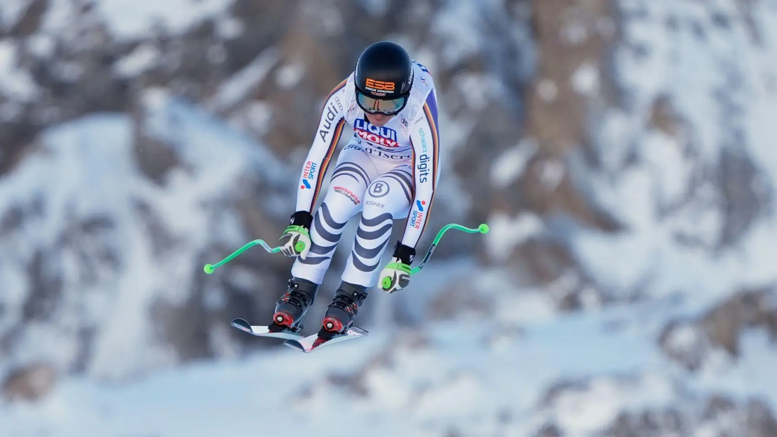 Kira Weidle-Winkelmann gelingt in Val d'Isère ein starkes Rennen. (Foto: Giovanni Auletta/AP/dpa)