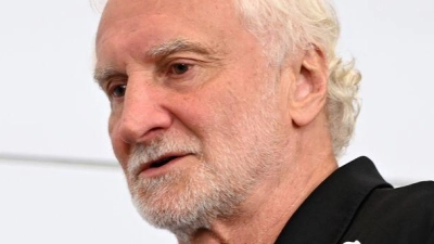 Rudi Völler ist bei der WM als Mutmacher für die DFB-Elf gefordert.  (Foto: Federico Gambarini/dpa)
