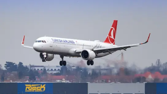 Nach dem Willen des Staatspräsidenten Recep Tayyip Erdoğan sollen die Turkish Airlines künftig &quot;Türkiye Hava Yolları&quot; heißen. (Foto: Soeren Stache/dpa-Zentralbild/dpa)