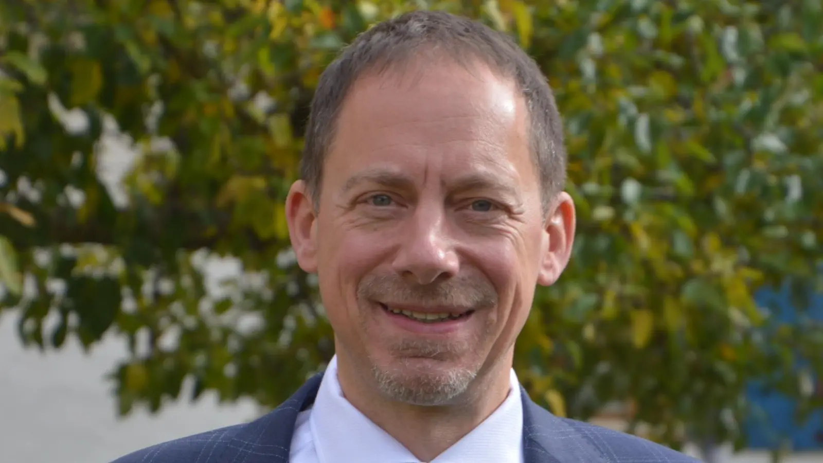 Bürgermeister Stefan Ultsch freut sich über diesen besonderen Marktsonntag mit dem ersten Frühlingsfest. (Foto: Peter Tippl)