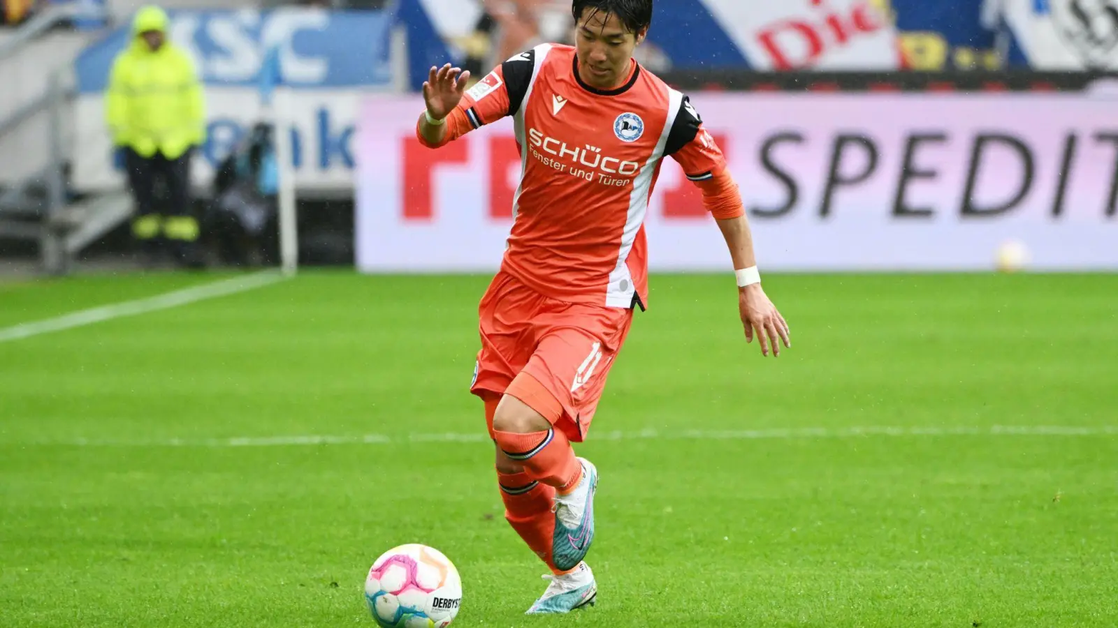 Masaya Okugawa wechselt ablösefrei von Bielefeld zum FC Augsburg. (Foto: Uli Deck/dpa)