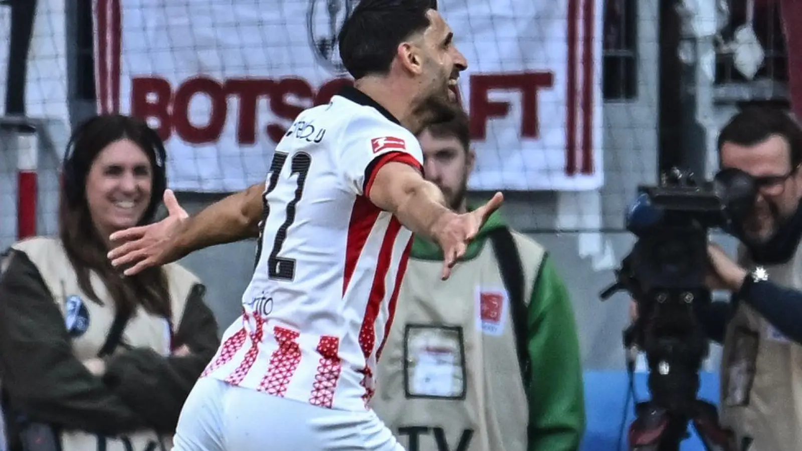 Vincenzo Grifo erzielte gegen Leverkusen sein 105. Pflichtspieltor für Freiburg. (Foto: Achim Keller/dpa)