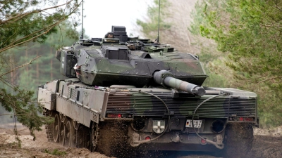 Panzer aus deutscher Produktion könnten schon bald die ukrainische Armee verstärken. (Foto: Philipp Schulze/dpa)
