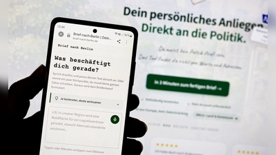 Das Portal soll helfen, sich an Politiker zu wenden. (Foto: Moritz Frankenberg/dpa)