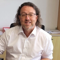 Schöne Premiere: Der neue Bürgermeister Norbert Lenz freut sich auf alle Besucher aus nah und fern. (Foto: Albert Schülein)