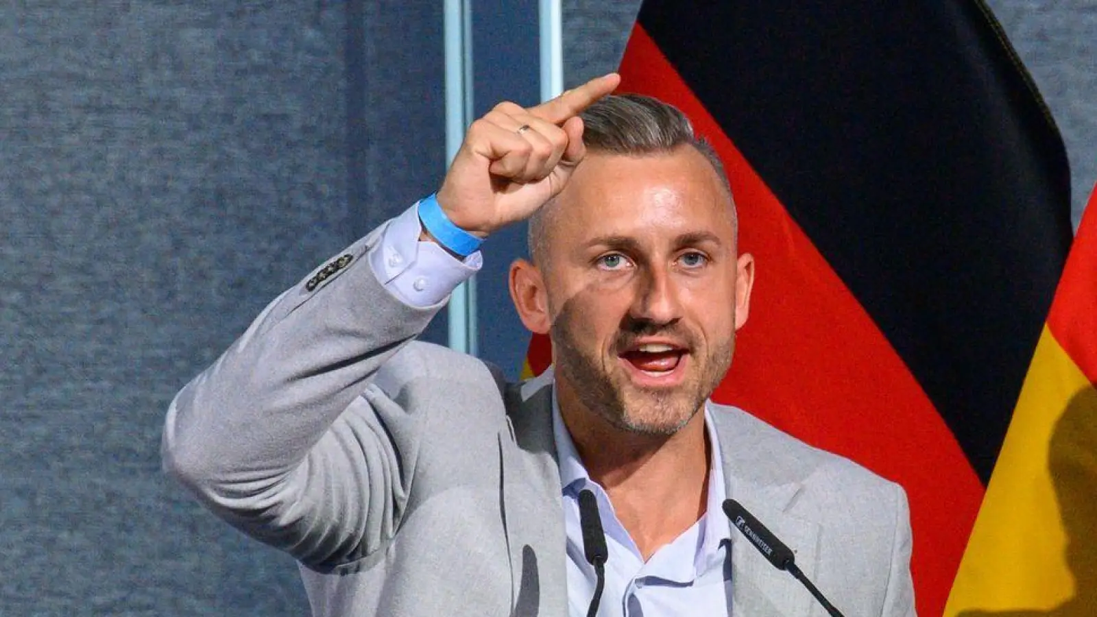 „Die Leute möchten den politischen Wandel“, sagt AfD-Spitzenkandidat Ulrich Siegmund. (Foto: Klaus-Dietmar Gabbert/dpa)