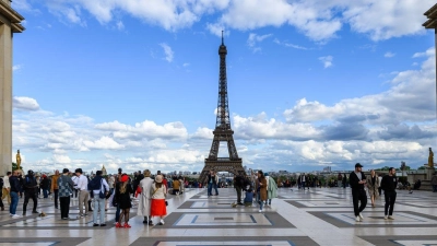 Paris hat sich herausgeputzt: Im Sommer steigen die Olympischen Spiele und die Paralympics in der französischen Hauptstadt. (Foto: Robert Michael/dpa/dpa-tmn)