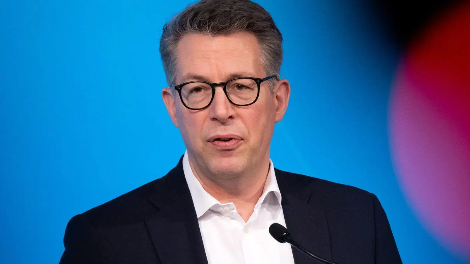 Bayerns Wissenschaftsminister Markus Blume (CSU) setzt auf eine „kluge Außenwissenschaftspolitik“. (Archivbild) (Foto: Sven Hoppe/dpa)