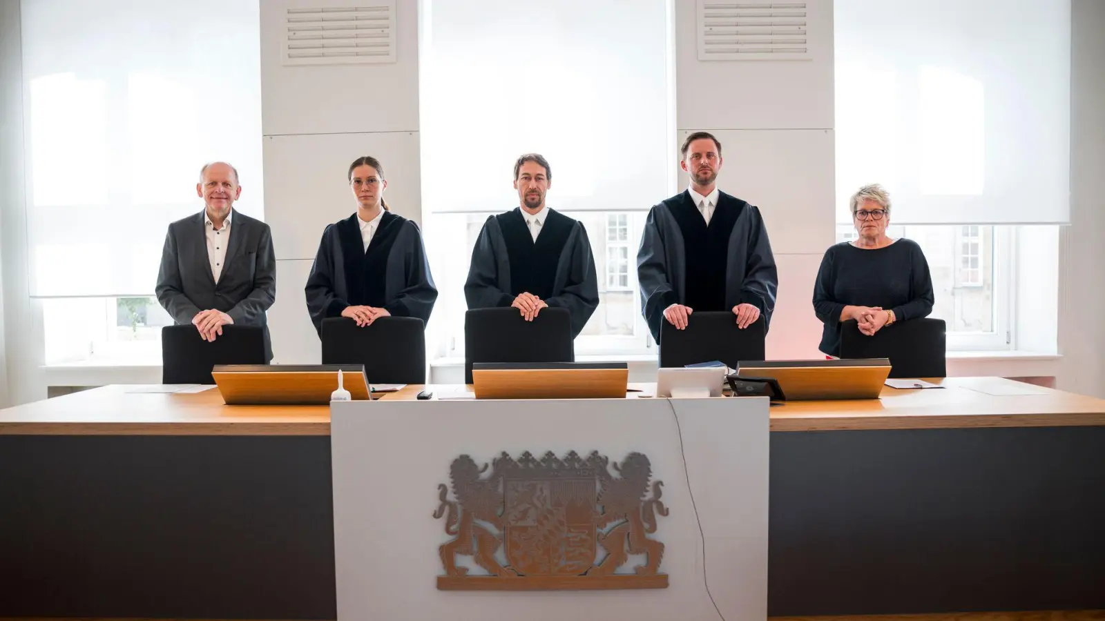 Das Verwaltungsgericht tagt in Bayreuth.  (Foto: Daniel Vogl/dpa)