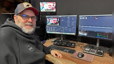 Christian Mössner ist begeisterter Filmemacher und Club-Fan. Nun produzierte er „Aura einer Legende”. Der Film läuft am Sonntag im KulturKino in Feuchtwangen. (Foto: Bernhard Weise)