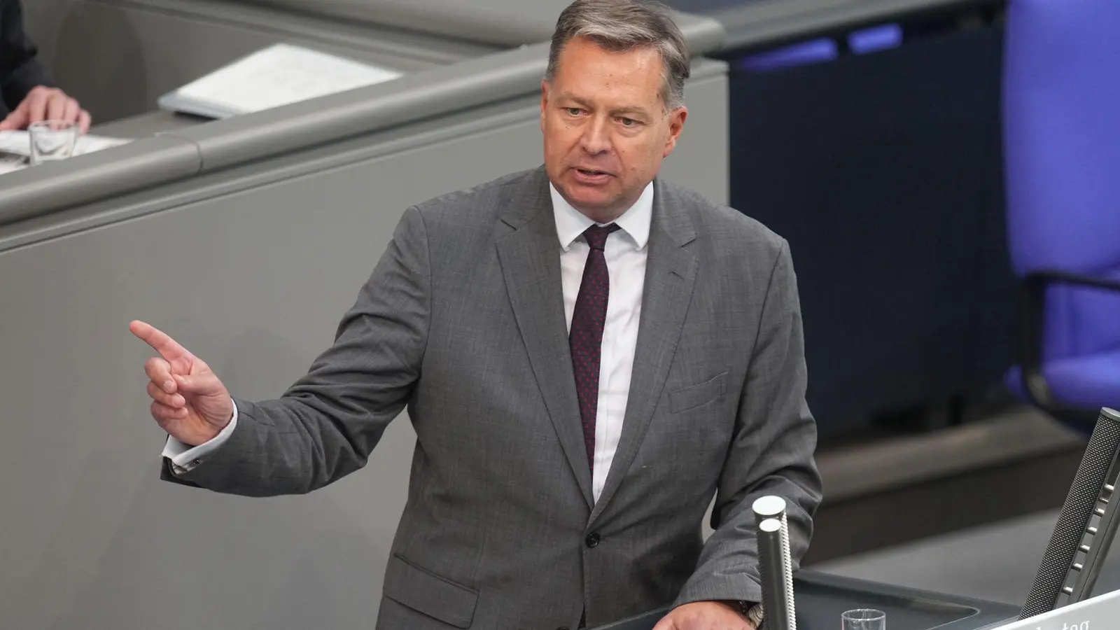 Der CSU-Bundestagsabgeordnete Stephan Mayer vertritt künftig die Interessen der Vertriebenen. (Archivbild) (Foto: Michael Kappeler/dpa)