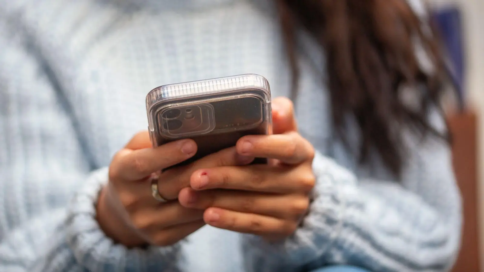 Viele Verbraucher haben im vergangenen Jahr persönlich einen Sicherheitsvorfall im Netz erlebt. (Symbolbild) (Foto: Fernando Gutierrez-Juarez/dpa)