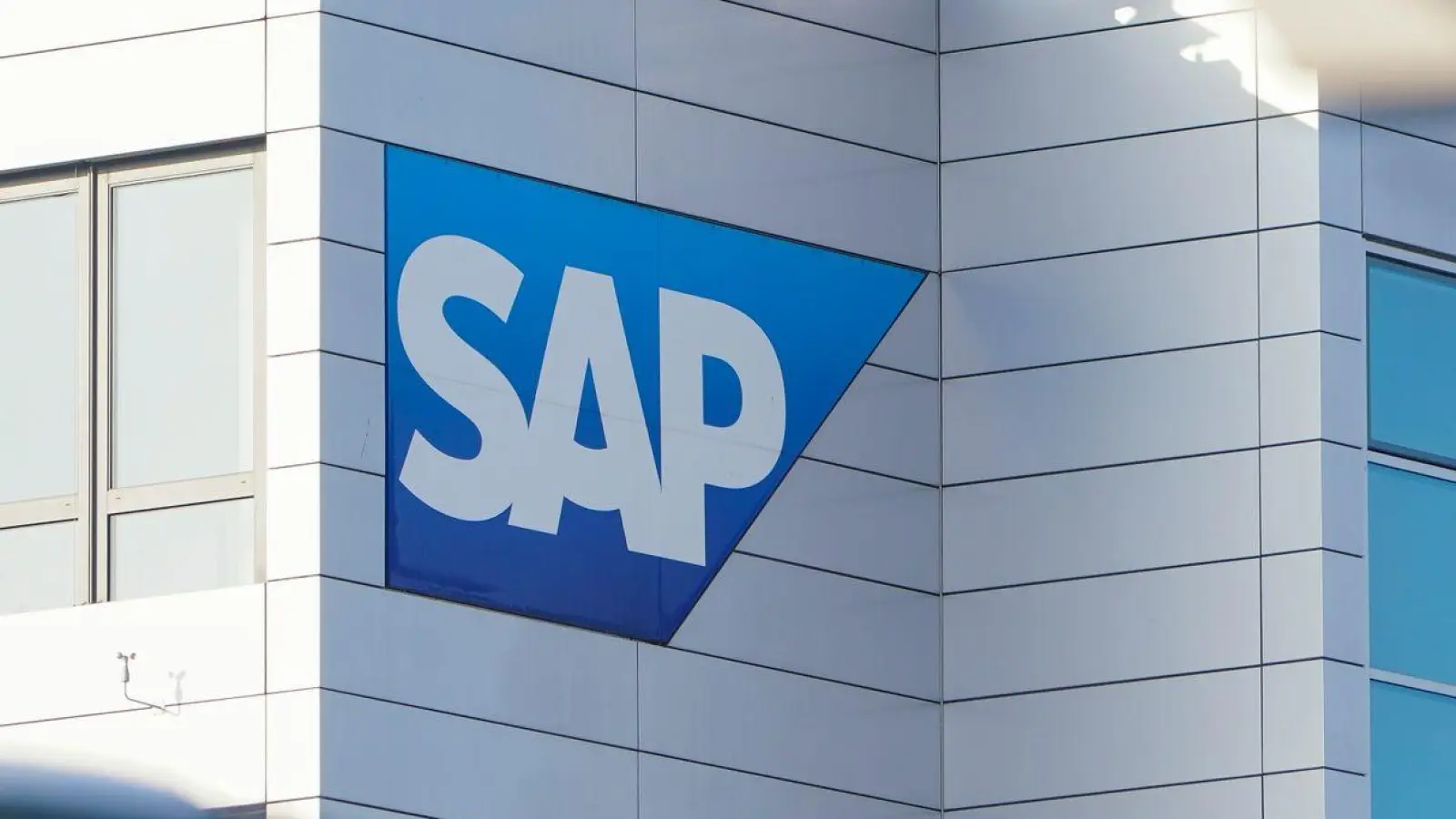 SAP plant eine „Next Level Transformation“. (Foto: Uwe Anspach/dpa)