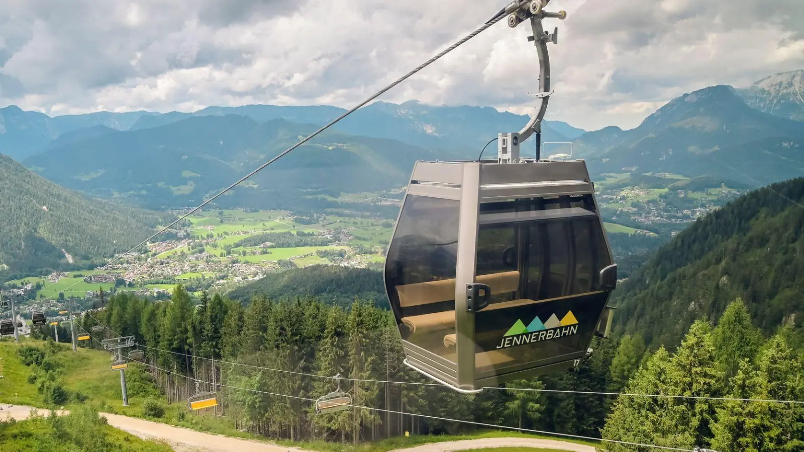 2016 flossen fast zehn Millionen Euro Steuergelder in den Bau der Jennerbahn - keine zehn Jahre später ist sie schon wieder Geschichte und verkauft. (Archivbild) (Foto: Uwe Lein/dpa)