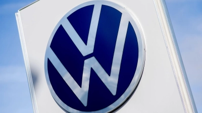 Der VW-Konzern will seinen Sparkurs offenbar verschärfen. (Symbolbild) (Foto: Hauke-Christian Dittrich/dpa)