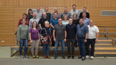 Die Kandidatinnen und Kandidaten der Wählergruppe der Ortsteile (WGO) möchten im Marktgemeinderat Politik für Dietenhofen und alle der dazu gehörenden Dörfer machen. (Foto: Yvonne Neckermann)