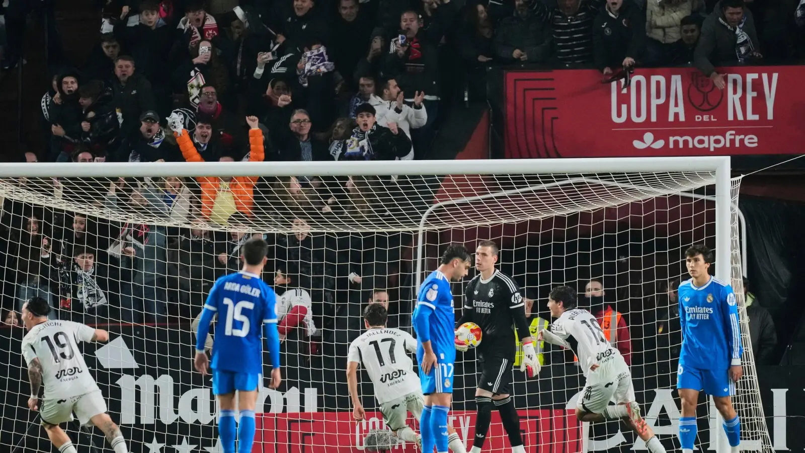 Zweitligist Albacete gelingt gegen Real Madrid die Pokal-Sensation. (Foto: Jose Breton/AP/dpa)