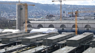 Der Bahnhof des Bahnprojekts Stuttgart 21, bei der der Stuttgarter Hauptbahnhof unter die Erde verlegt werden soll. (Foto: Bernd Weißbrod/dpa)