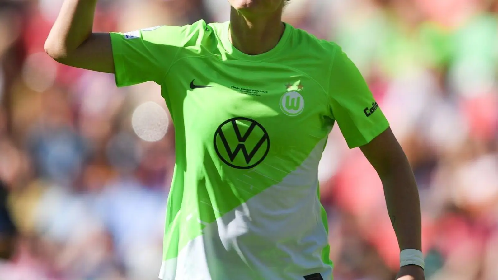 Wolfsburgs Alexandra Popp reagiert. Popp wird beim Bundesliga-Spiel gegen Bayern fehlen. (Foto: Swen Pförtner/dpa/Archivbild)