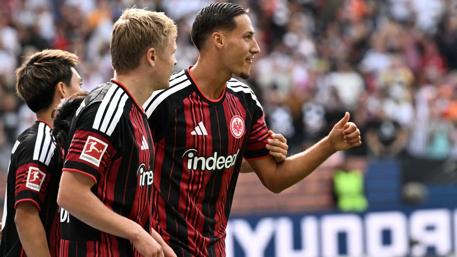 Brachte die Eintracht in Führung: Younes Ebnoutalib (Foto: Florian Wiegand/dpa)