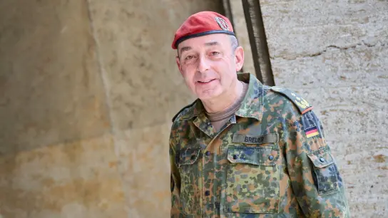 Generalleutnant Carsten Breuer soll neuer Generalinspekteur der Bundeswehr werden. (Foto: Annette Riedl/dpa)