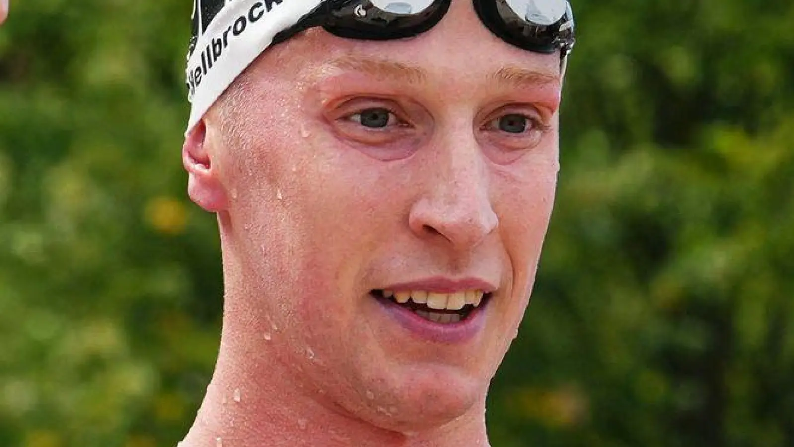 Für Florian Wellbrock ist es der erste Europameistertitel im Freiwasser. (Foto: Dimitar Dilkoff/AFP/dpa)