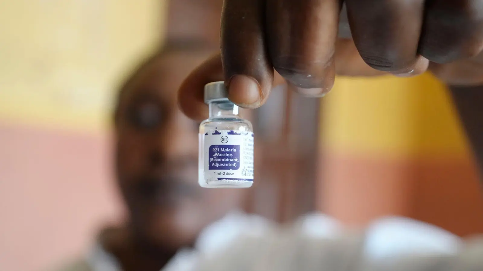 Gegen Malaria gibt es auch Impfstoffe. (Archivbild) (Foto: Sunday Alamba/AP/dpa)