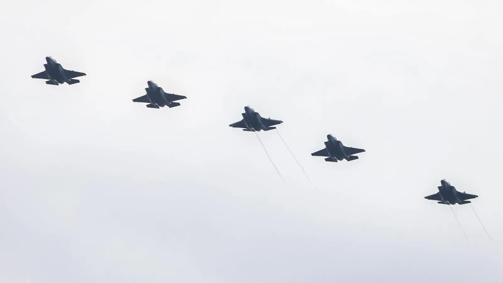 Das US-Militär hat erneut Angriffe gegen Ziele im Iran aufgenommen. (Archivfoto) (Foto: Kendall Torres Cortés/dpa)