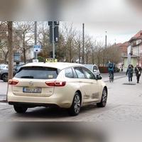 In Ansbach beklagen sich zwei Gastronomen über eine unzureichende Taxi-Versorgung. Taxi-Unternehmer sehen das anders. (Symbolbild: Antonia Müller)