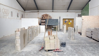 Das Werkstattgebäude an der Beckenweiherallee – hier der Bereich fürs Maurer-Handwerk – ist schon seit Jahrzehnten sanierungsbedürftig. (Archivbild: Jim Albright)