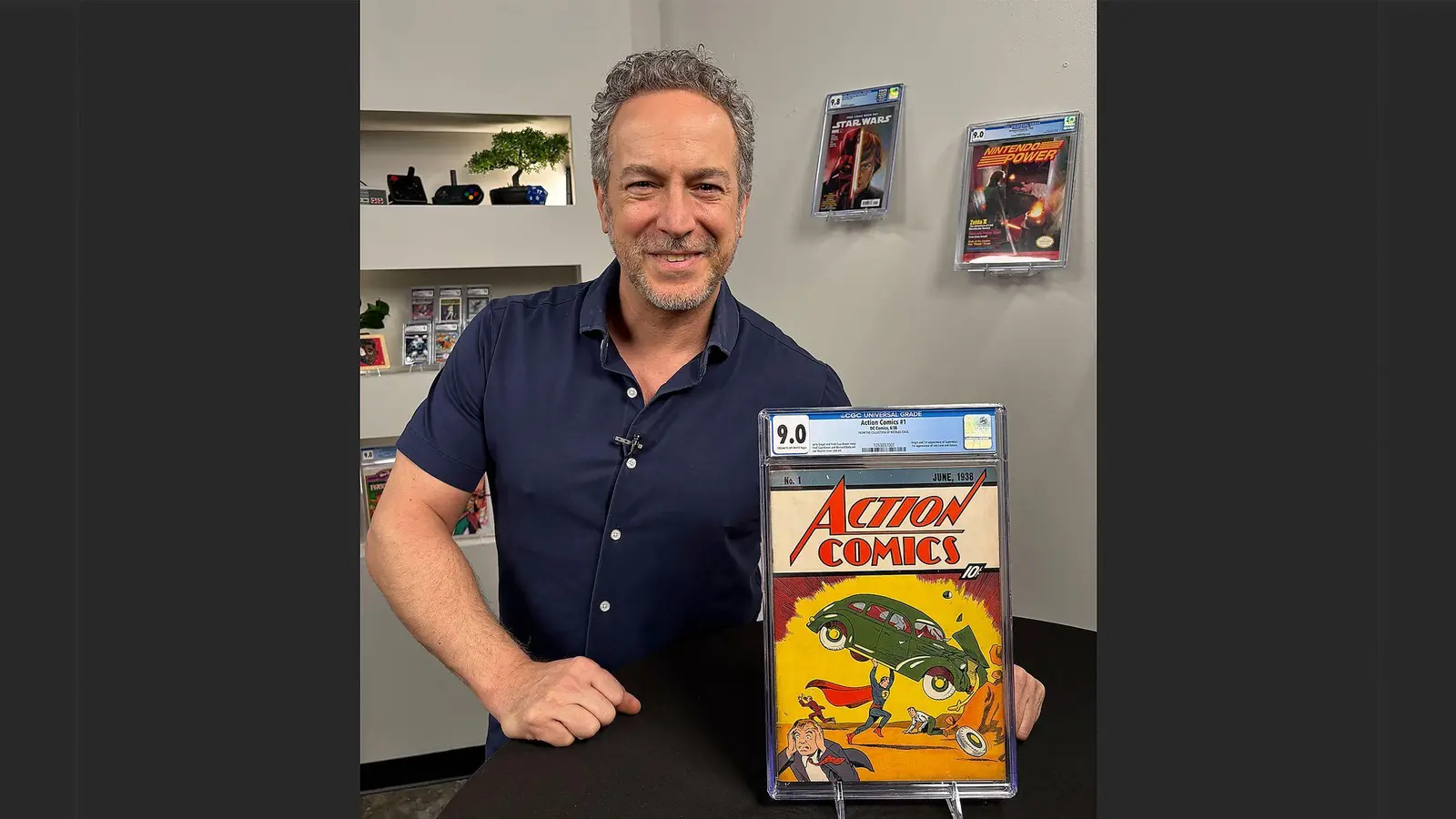 Das jetzt verkaufte Comic sei ein seltenes Exemplar und dazu in einem sehr guten Zustand, teilte Vincent Zurzolo, Präsident von Metropolis Collectibles/ComicConnect, mit. (Foto: Andrew Wilson/Metropolis Collectibles Inc/AP/dpa)