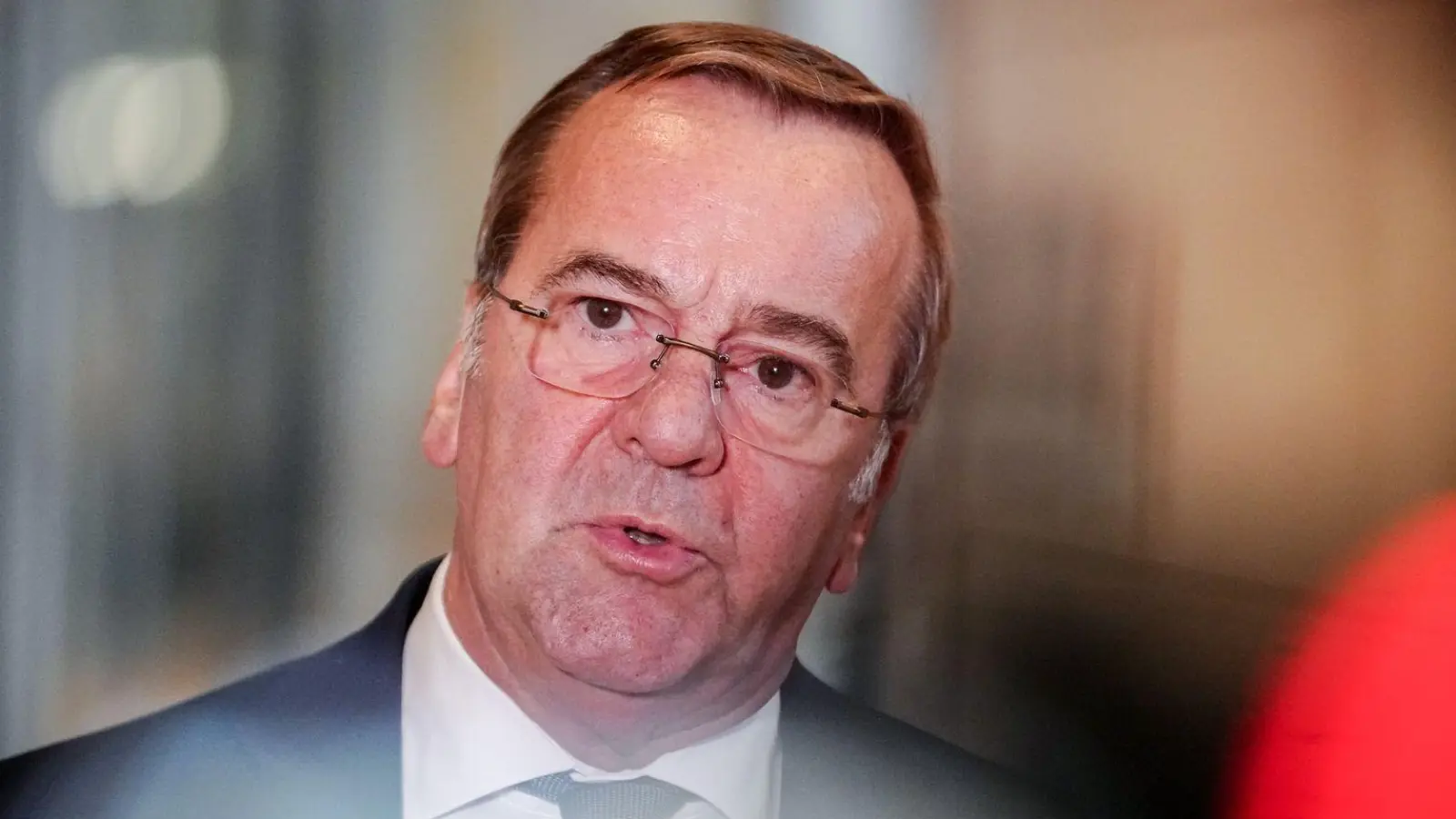 Der Verteidigungsminister kritisiert, dass zentrale Punkte seines Gesetzentwurfs geändert wurden, bevor dieser überhaupt in den Bundestag eingebracht worden ist. (Archivbild) (Foto: Kay Nietfeld/dpa)