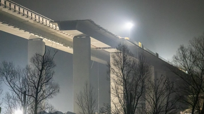 An der Talbrücke Pfeffermühle auf der A7 zwischen Rothenburg und Wörnitz werden weiterhin Sanierungsarbeiten stattfinden. (Archivbild: Mirko Fryska)