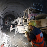 Der Tunnel soll Deutschland besser an Italien anbinden. (Archivbild) (Foto: Angelika Warmuth/dpa)