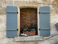 Fenster ohne Aussicht - gesehen in Rothenburg (Foto: Hans-Martin Huber)